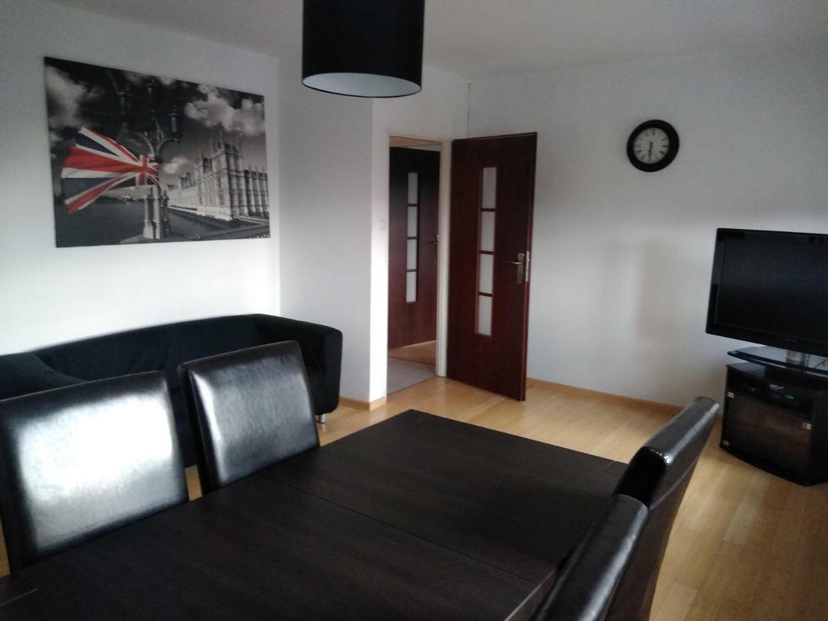 Апартаменты Apartament Centrum Щецинек Экстерьер фото